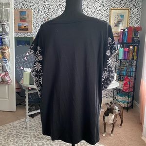 Belle by Kim Gravel top 2x